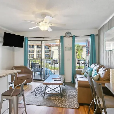 Hilton Head Vacation Rental Private Beach Access!